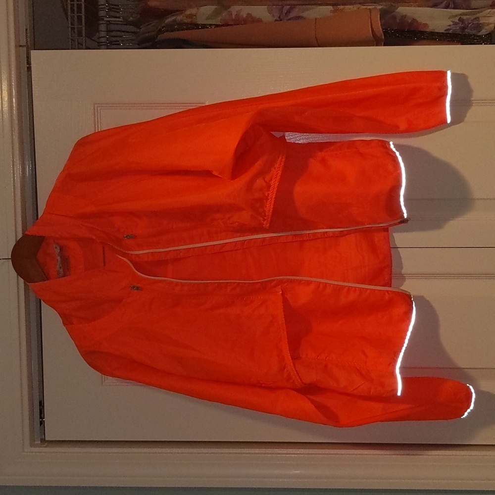 Athleta windbreaker